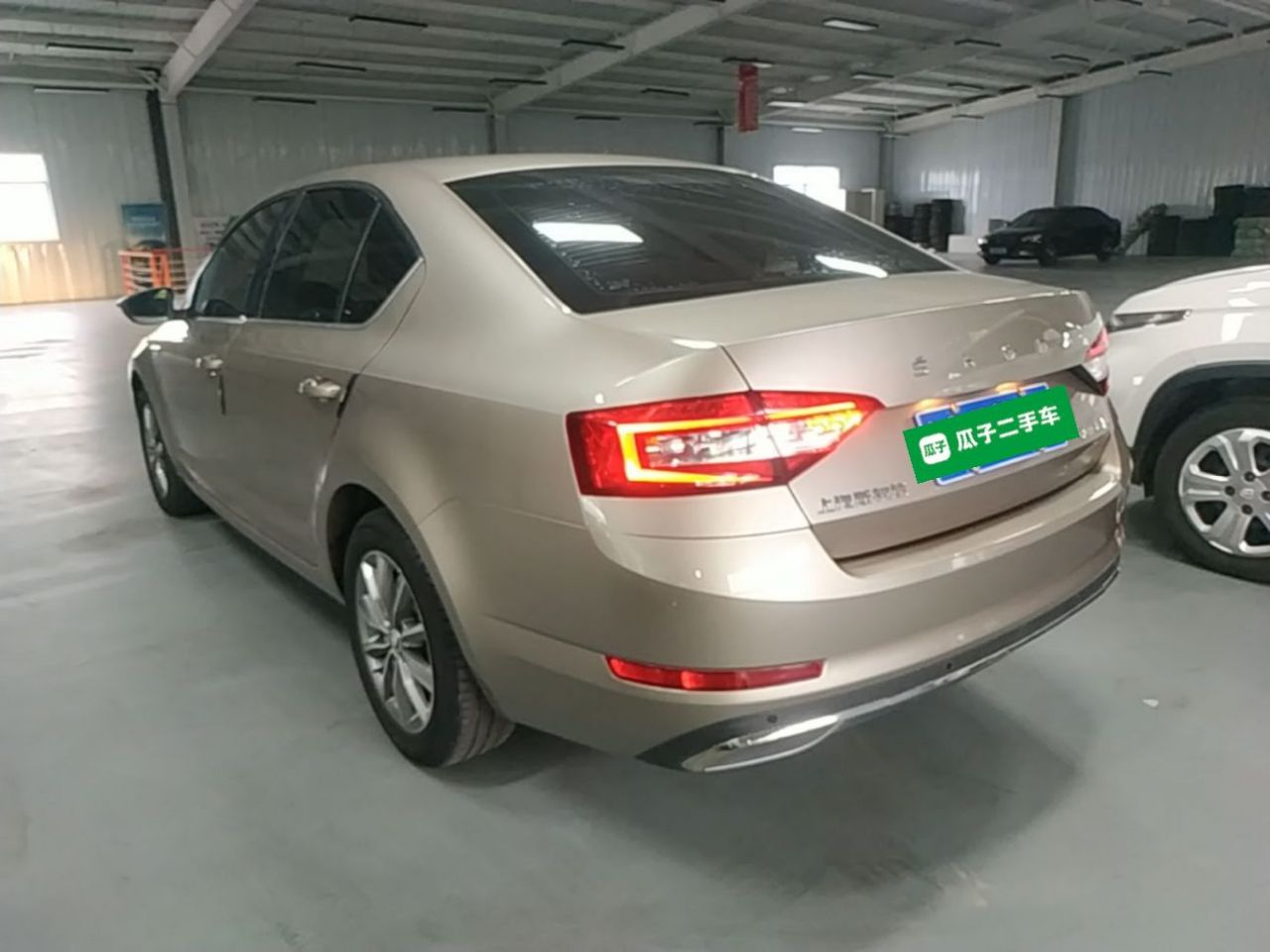 Octavia 2019 1.5L AT Comfort China VI photo 4