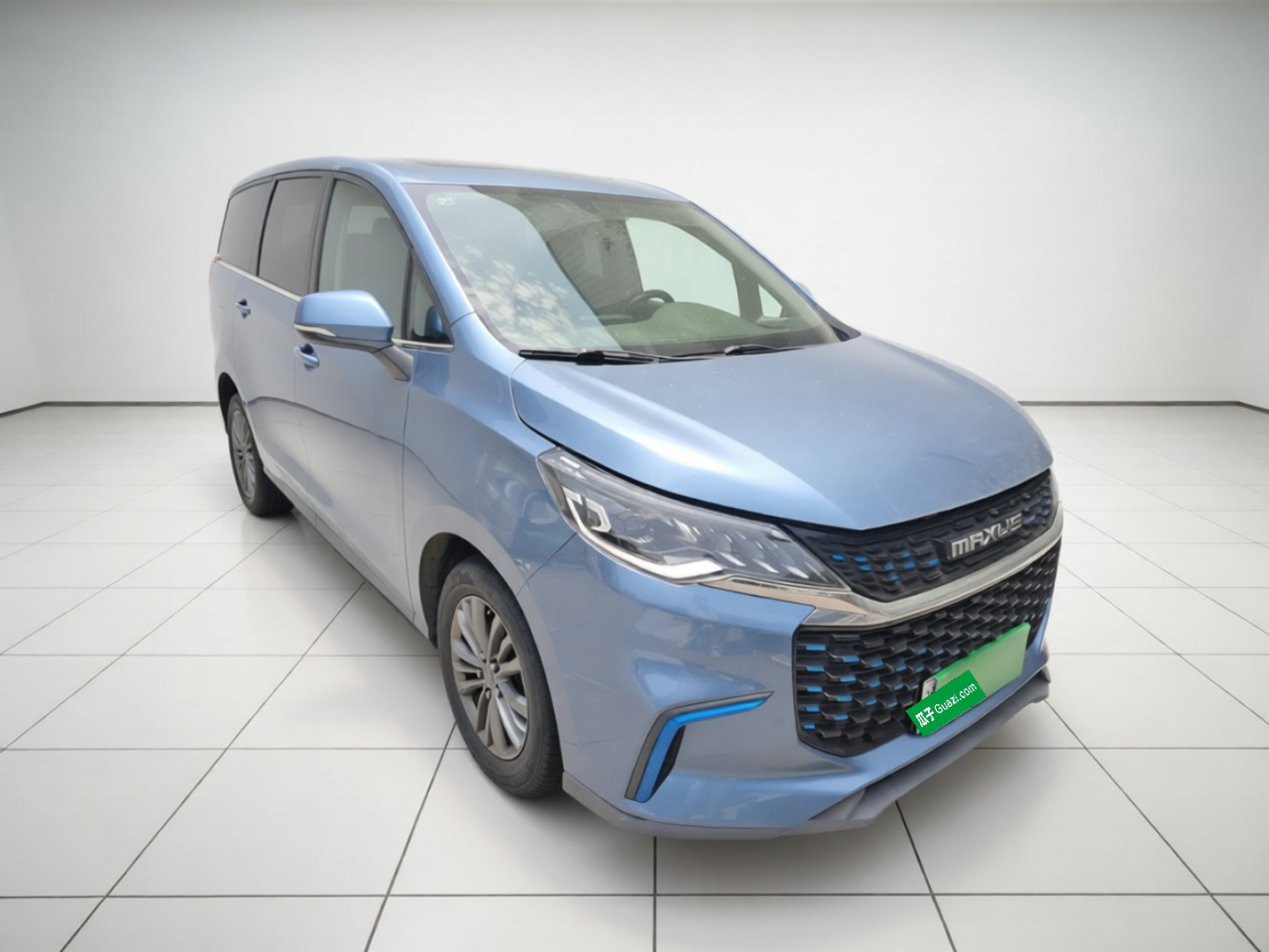 MAXUS EUNIQ 5 2020 1.3T PLUG IN Elite photo 3