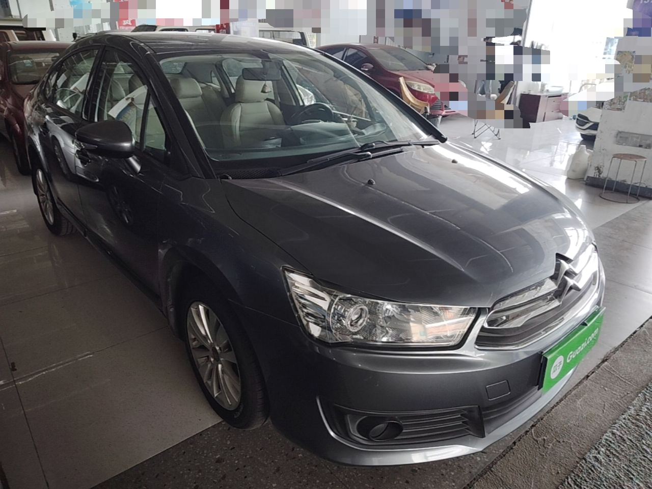 2013 Sedan 1.6L AT photo 3