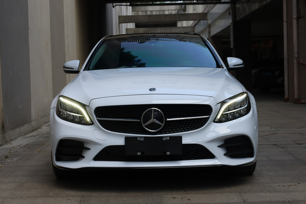 C-Class 2021 C 260 L Sport Starlight Edition photo 3