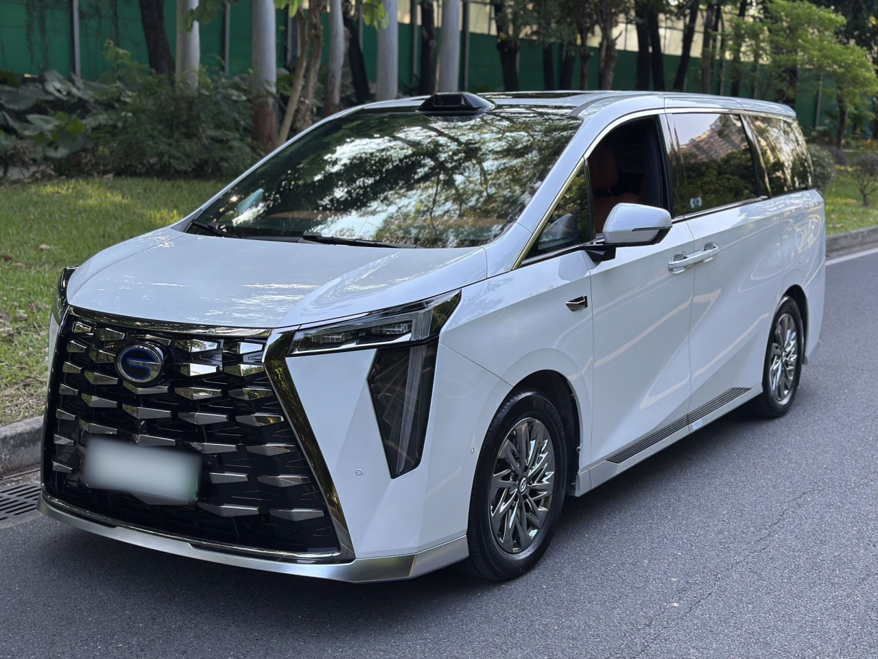 GAC Trumpchi M8 2025 Qiankun Ultra