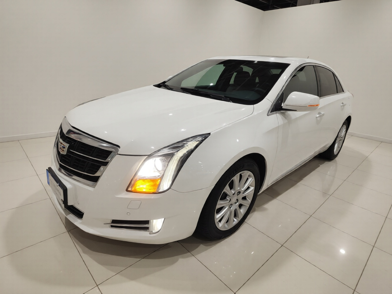 XTS 2017 28T Elite