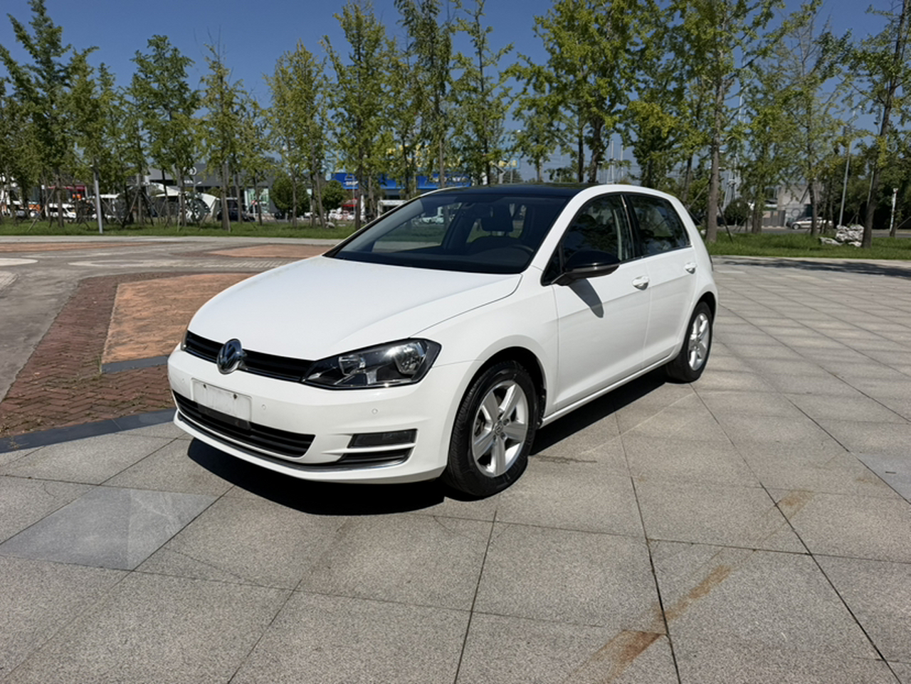 Golf 2017 230TSI AT Comfort Anniversary Edition