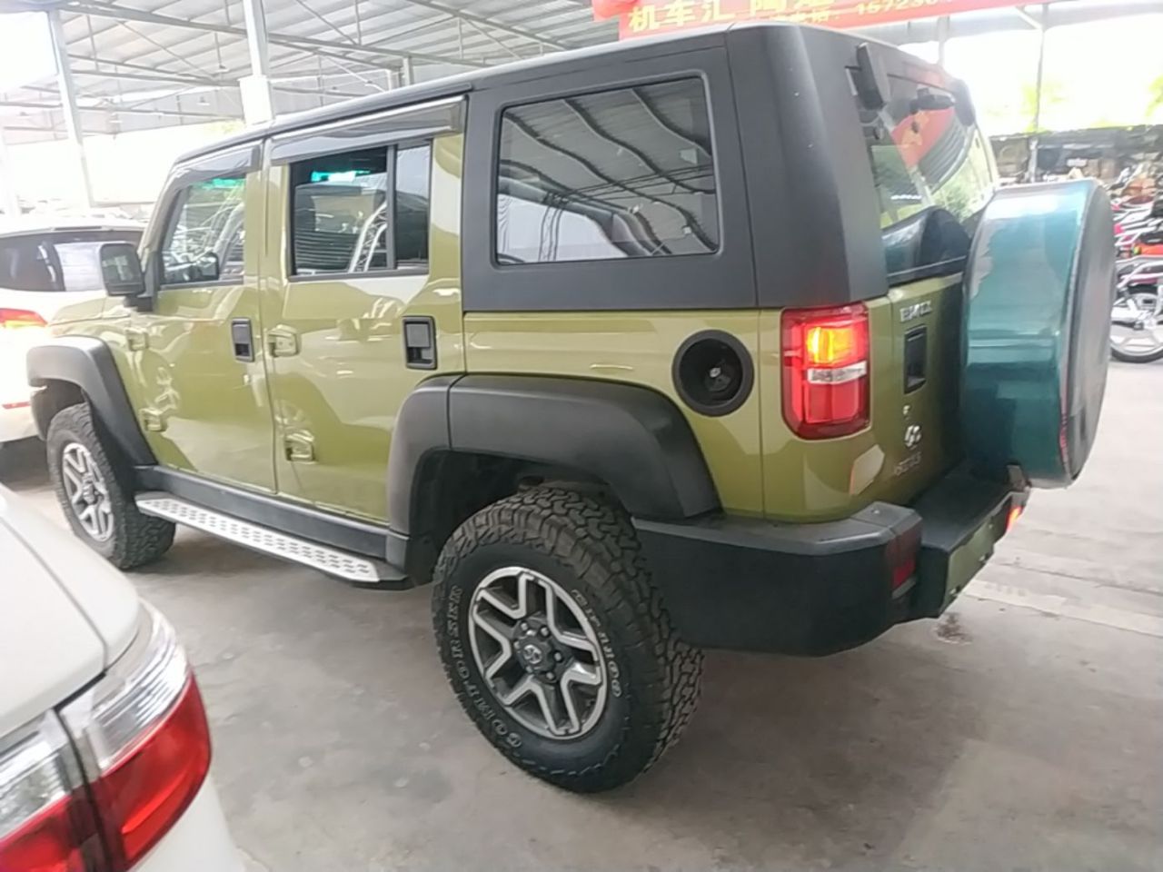 BJ40 2016 40L 2.3T AT AWD Exclusive photo 4