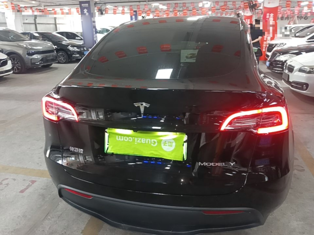 Model Y 2024 RWD photo 3