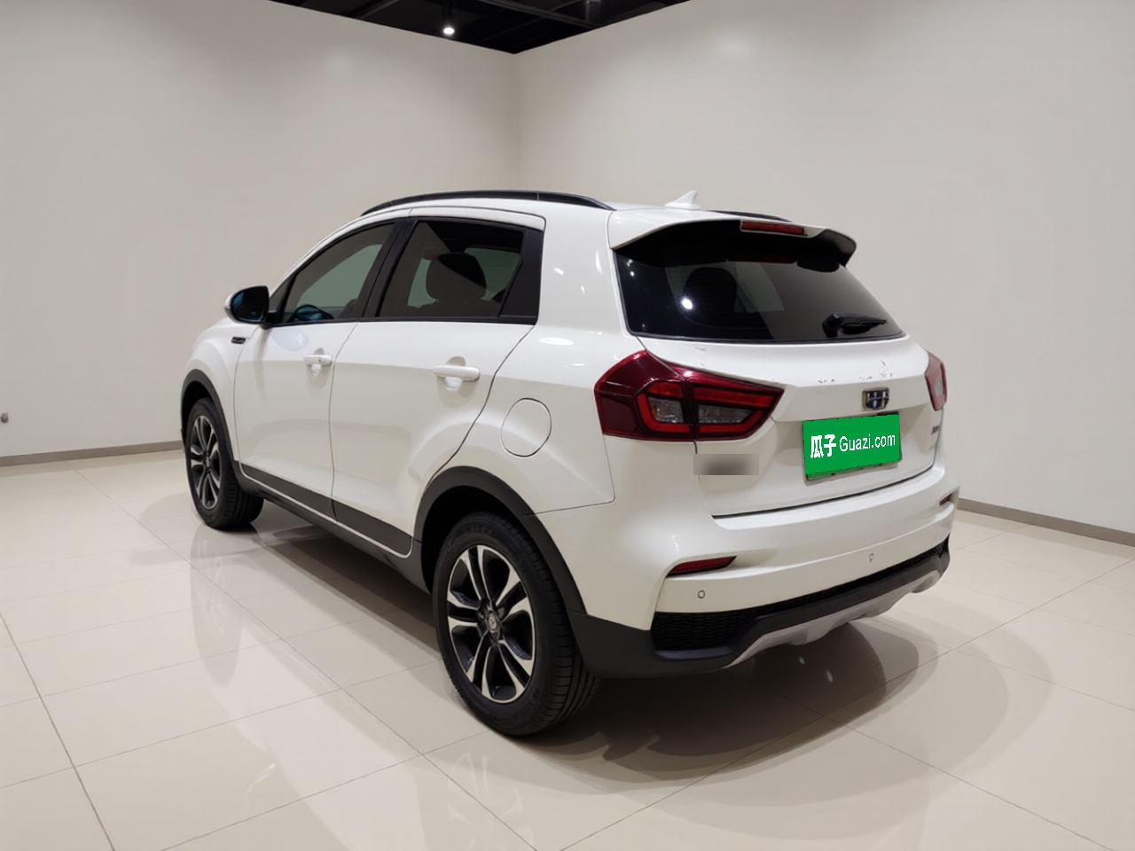 Vision X3 2019 Upgraded 1.5L CVT Premium photo 4