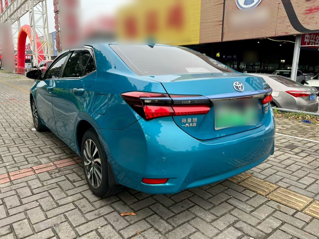 Corolla Hybrid E+ 2019 1.8L E-CVT Leading photo 4