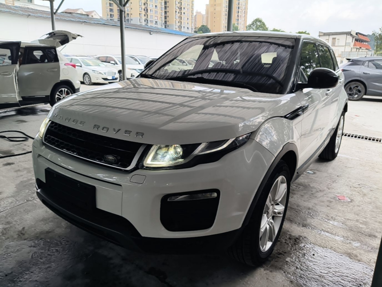 Range Rover Evoque 2017 2.0T SE PLUS Smart