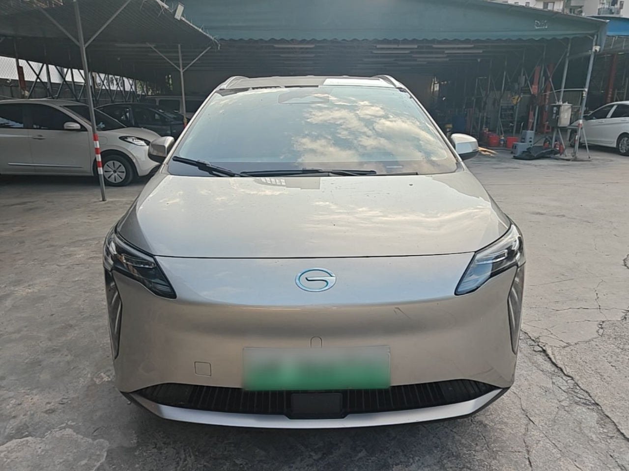 AION Y 2023 Plus 610 photo 2