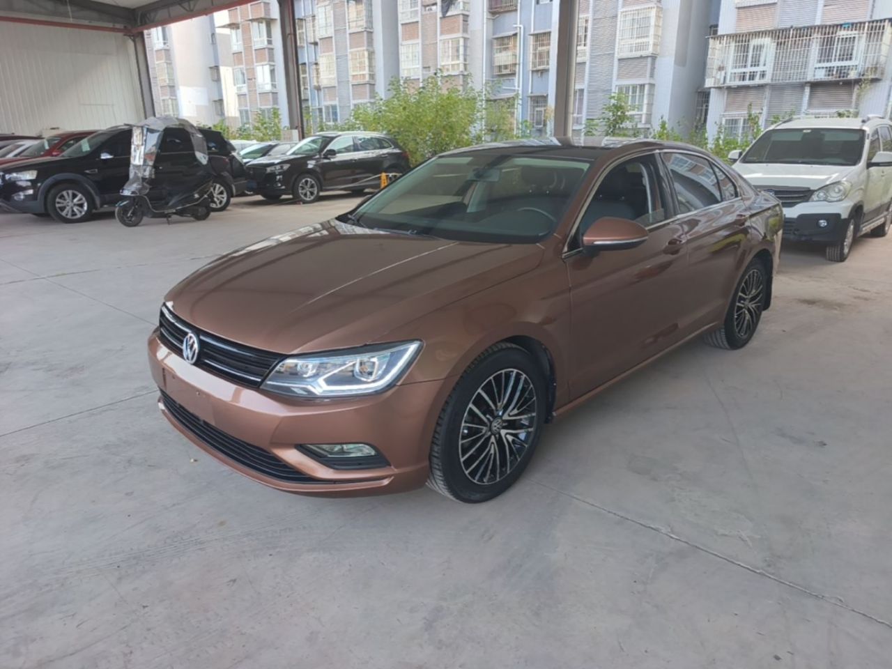 Lamando 2017 230TSI DSG