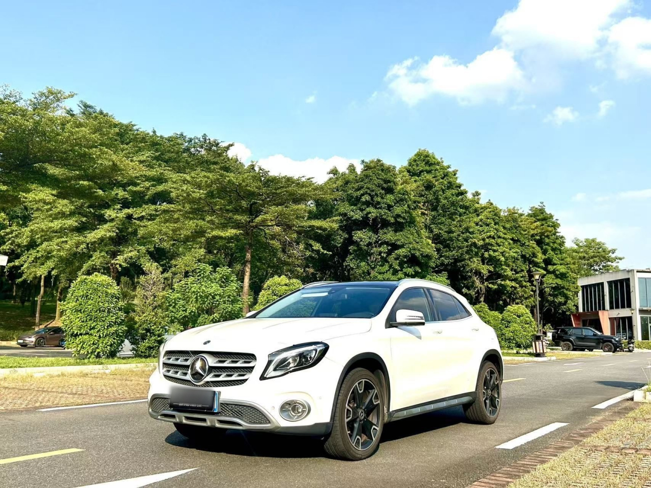 GLA 2017 GLA 220 4MATIC Fashion