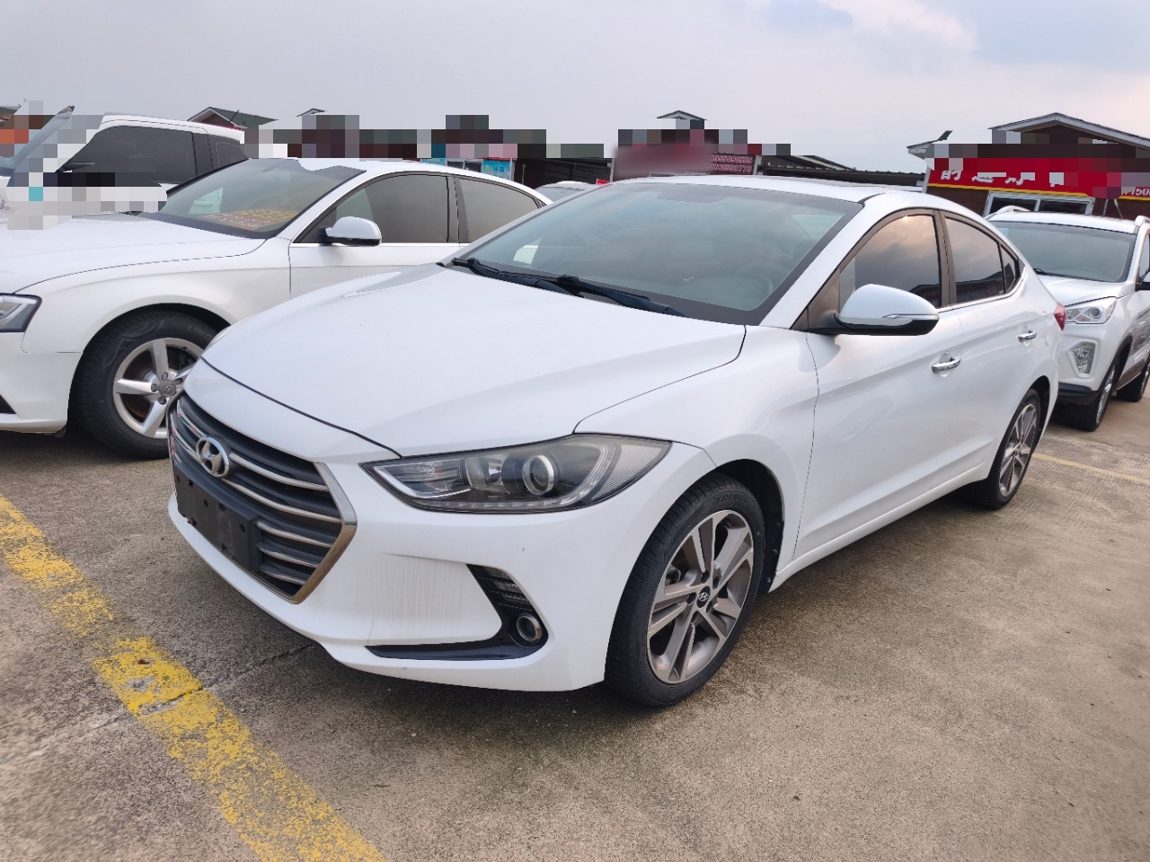 Elantra 2016 1.6L AT Smart Elite