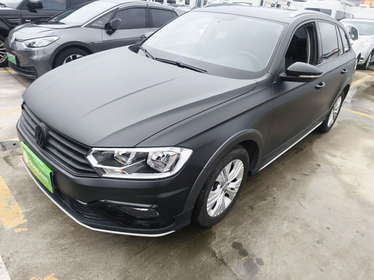 C-TREK 2017 1.6L AT Comfort