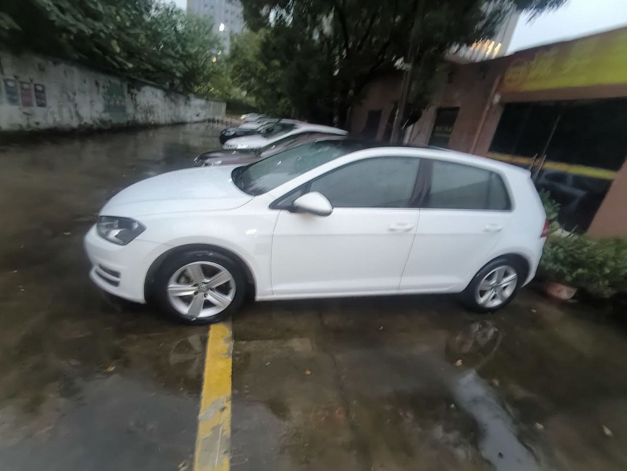 Golf 2016 1.6L AT Comfort photo 4
