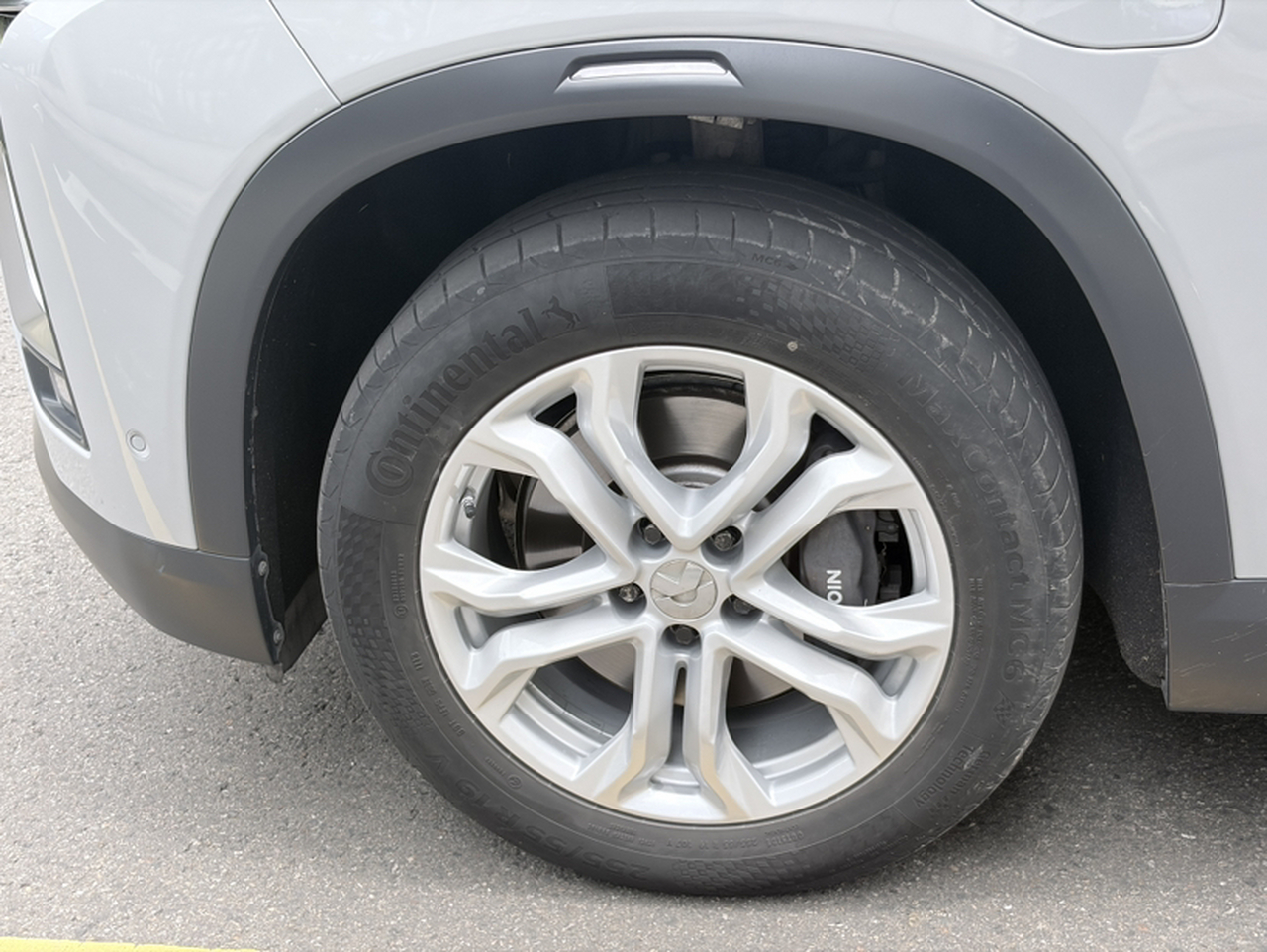 ES8 2018 355KM 6-Seater photo 4