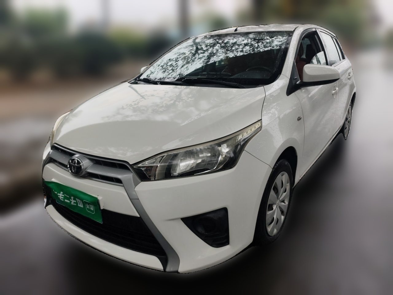 YARiS L 2015 1.5E AT