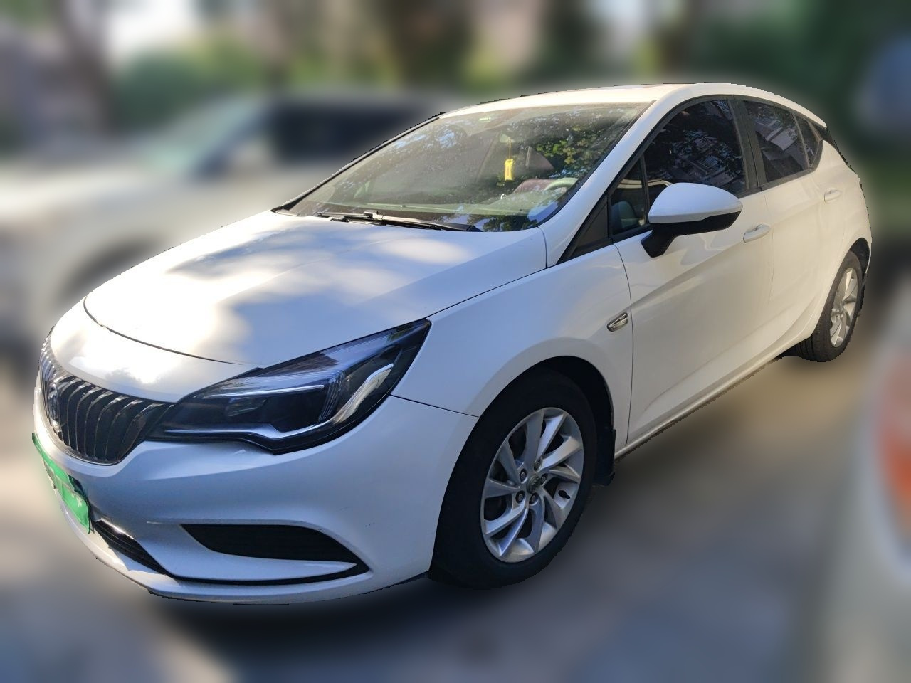 Verano 2016 Hatchback 15S AT Leading