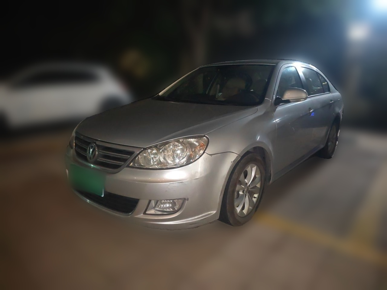Lavida 2011 1.6L AT