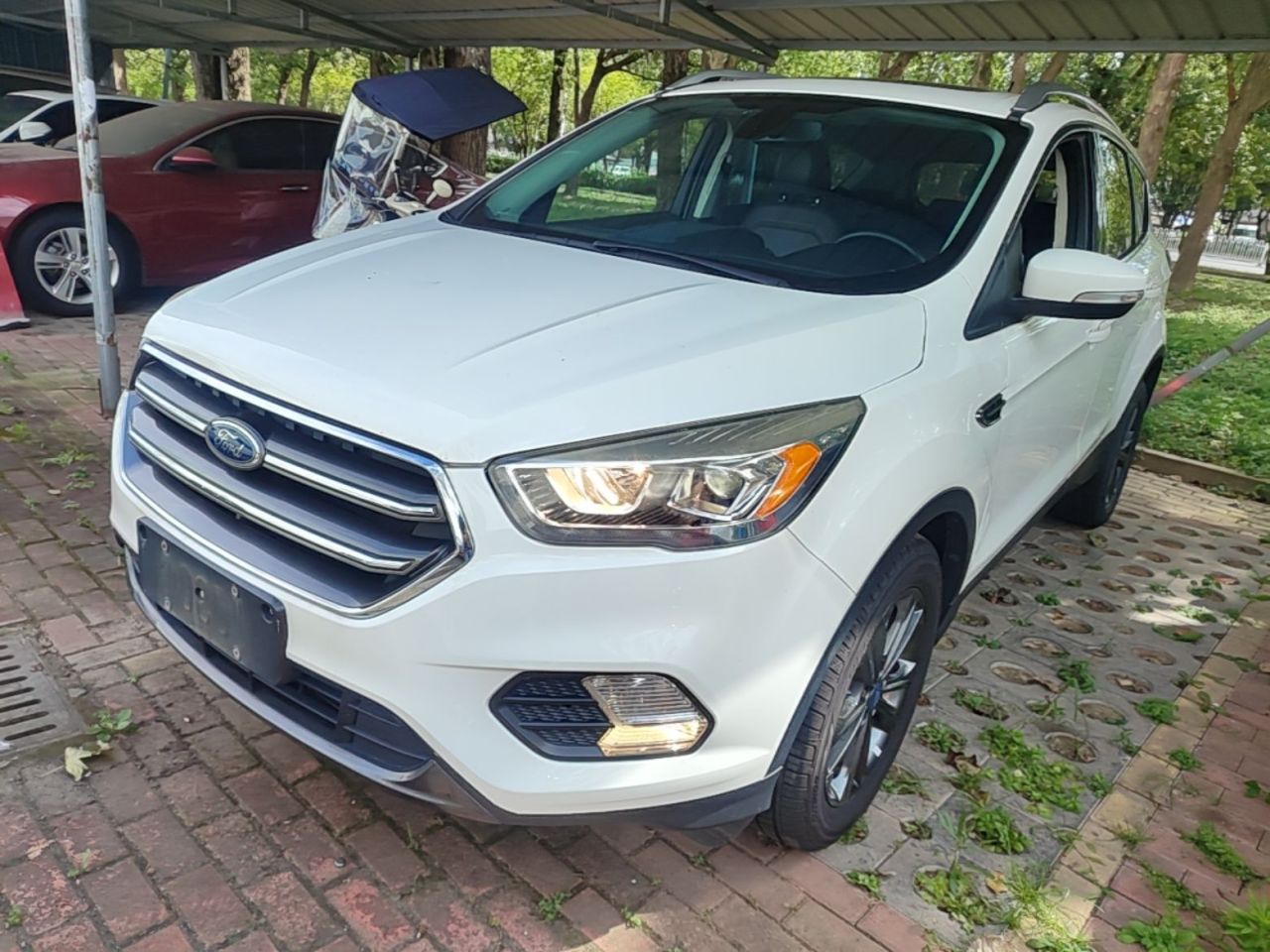 Kuga 2019 EcoBoost 180 RWD China VI