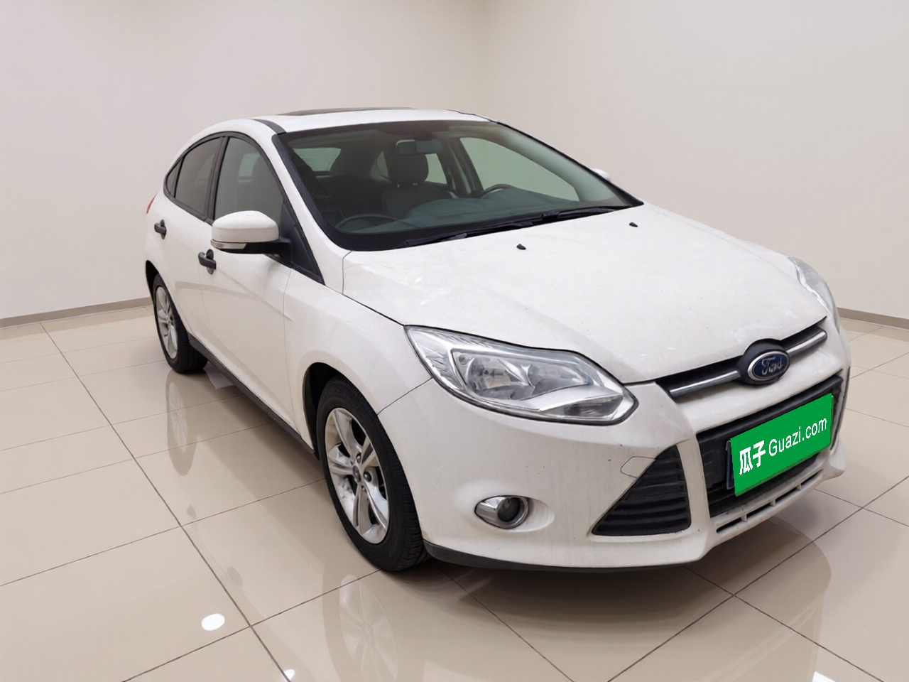 Focus 2012 Hatchback 1.6L AT photo 2