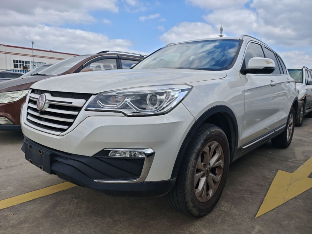 Hanteng X7 2018 X7S 1.5T AT Luxury