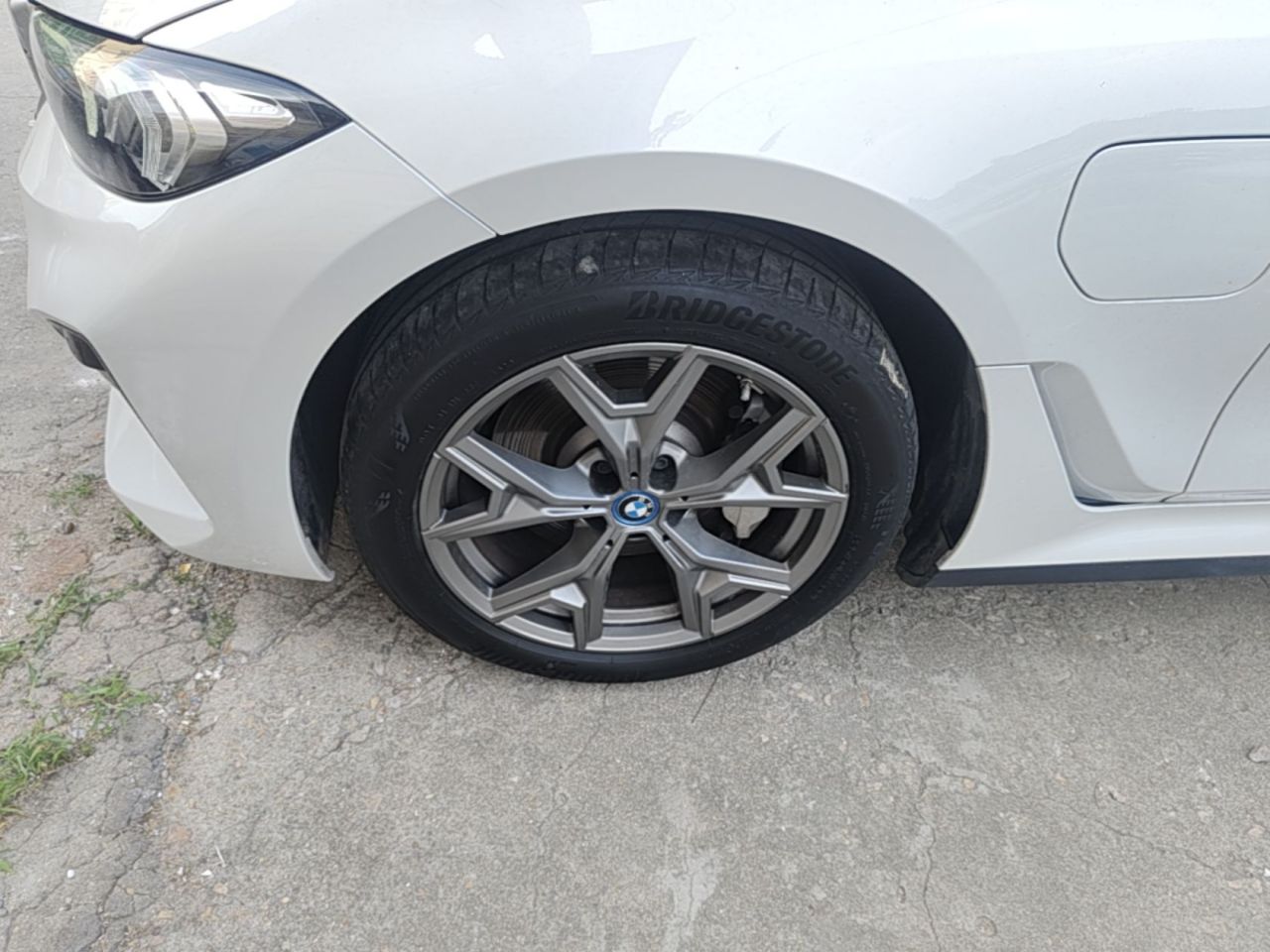 i3 2024 eDrive 35 L photo 2