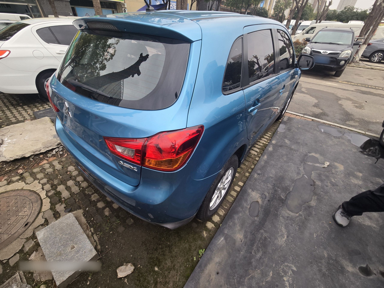 ASX 2013 2.0L CVT RWD Elite photo 4