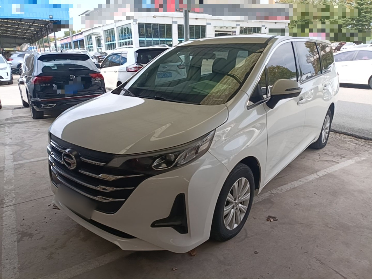 GAC Trumpchi M6 2019 270T AT Luxury 6-Seater China V