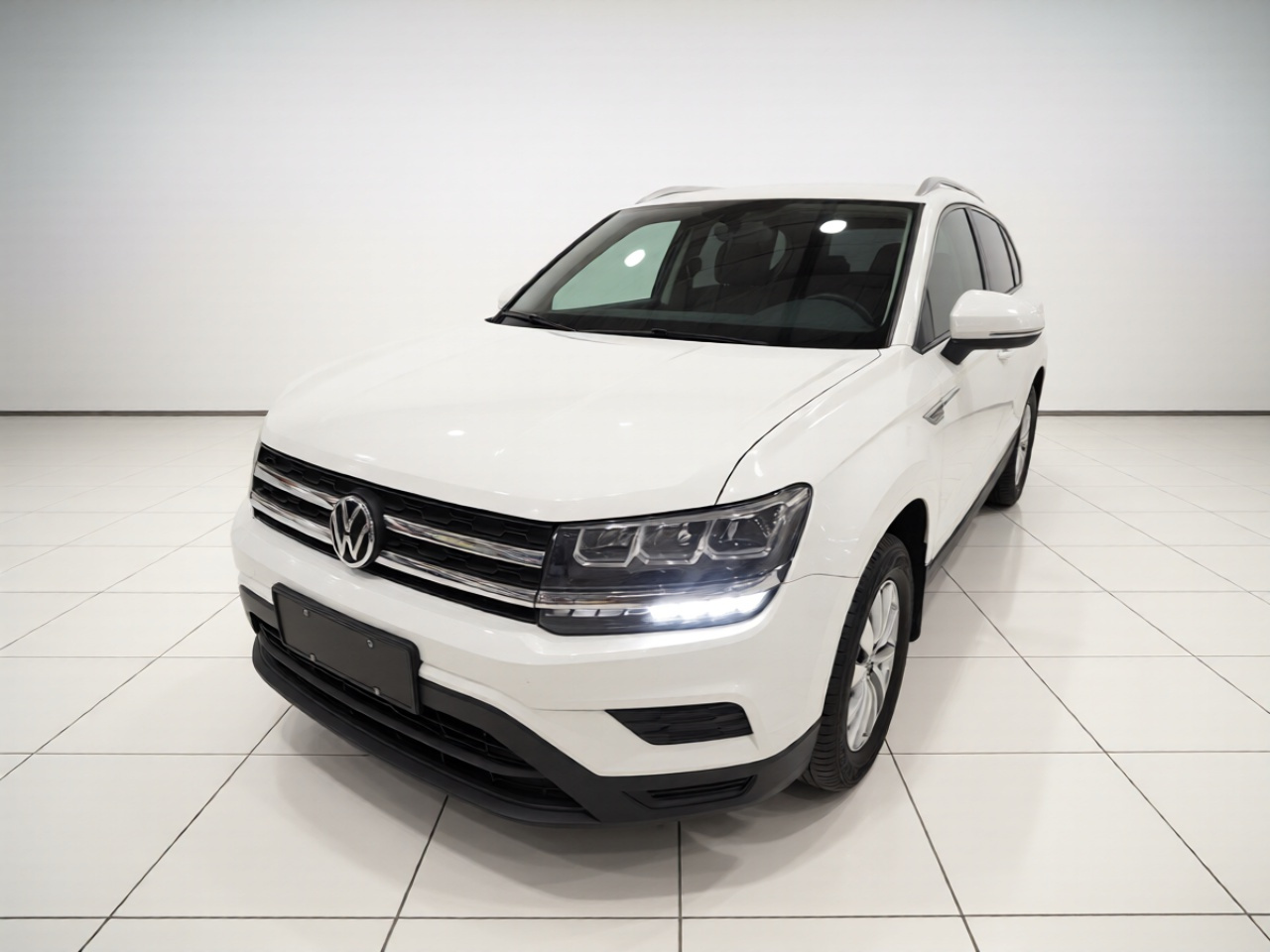 Tharu 2022 280TSI RWD