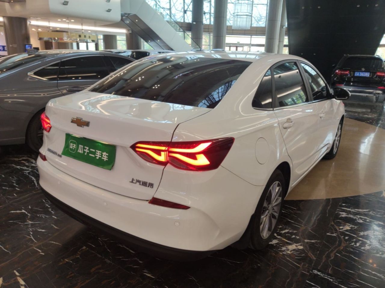 Cruze 2022 320 AT Enjoy photo 4