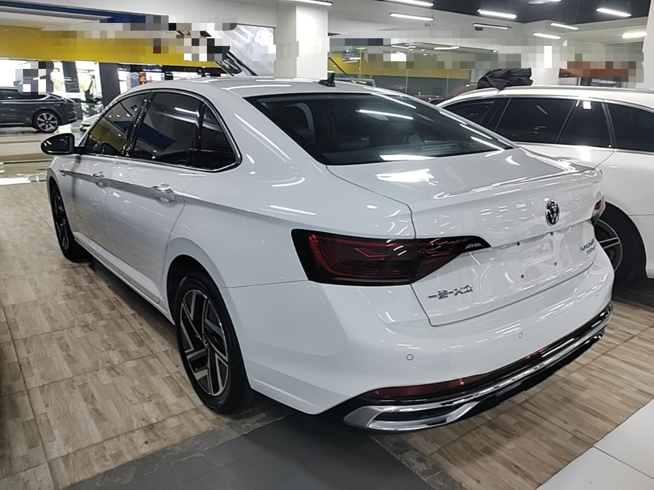 Sagitar 2023 300TSI DSG photo 4