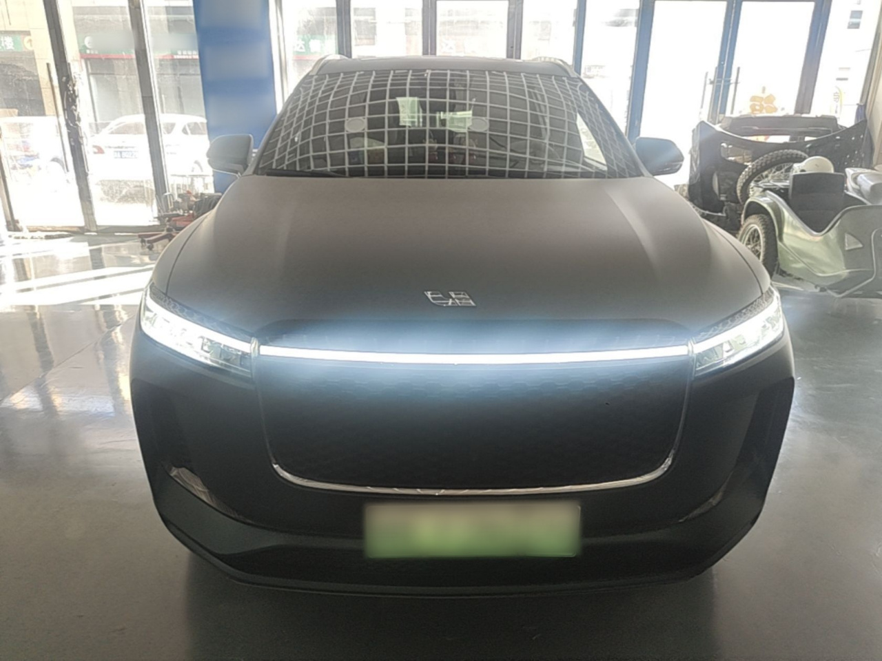 Li Auto ONE 2020 EREV 6-Seater photo 2