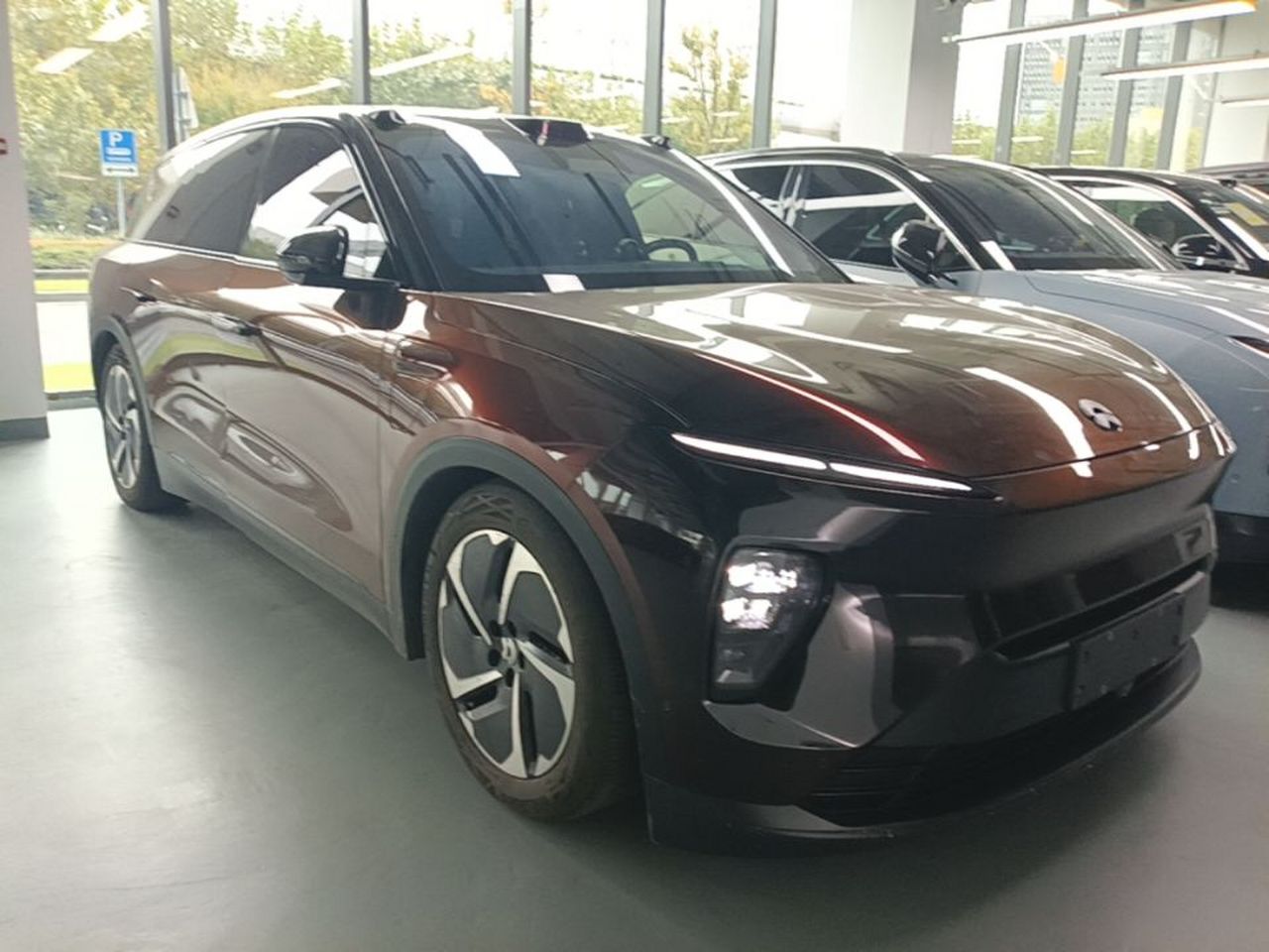 ES8 2023 75kWh Executive photo 3