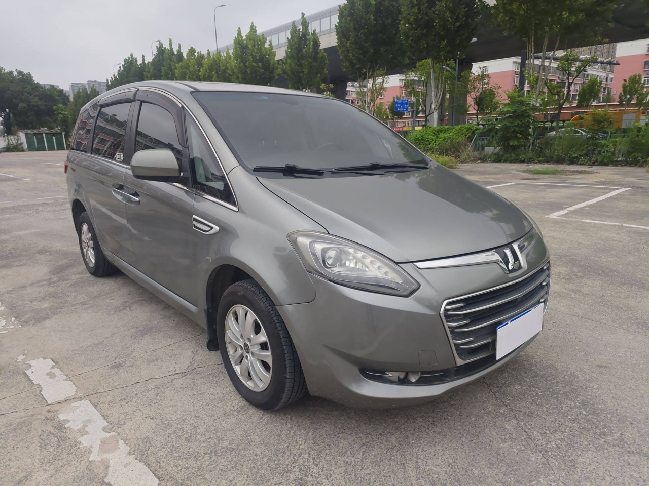 Luxgen 7 MPV 2016 2.0T Luxury photo 3