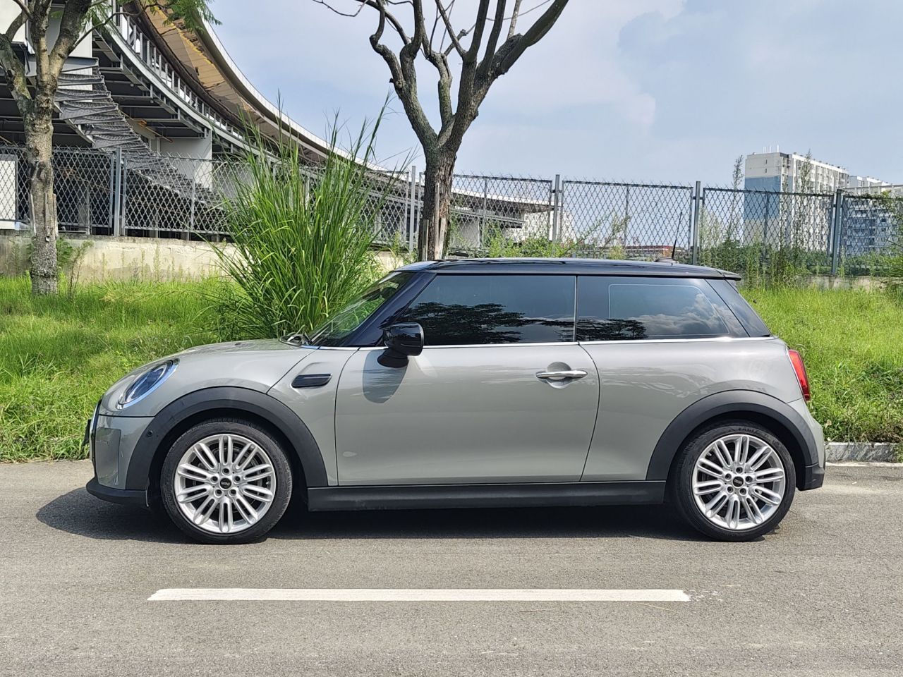 2022 Facelift 1.5T COOPER Classic photo 4