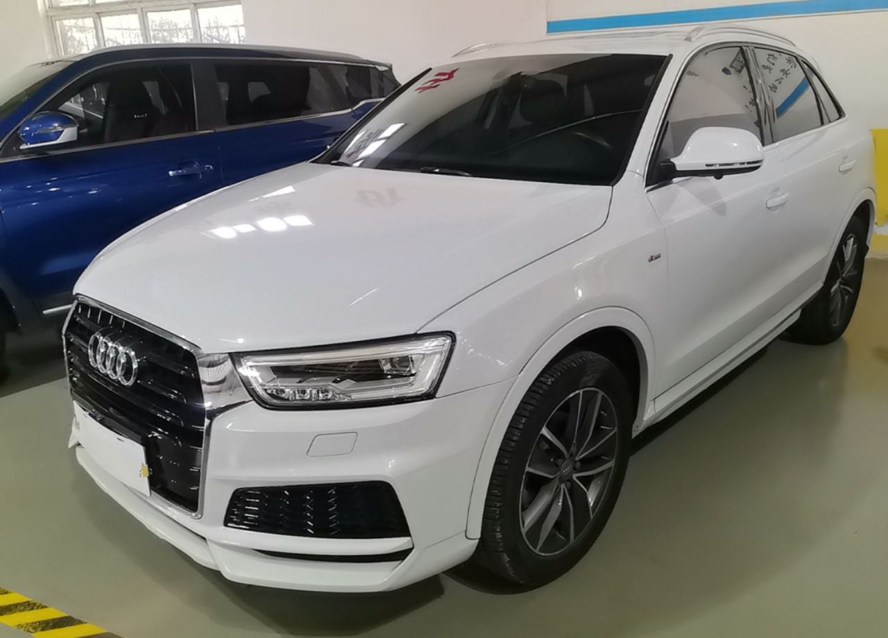 Q3 2018 30 TFSI Fashion Collection