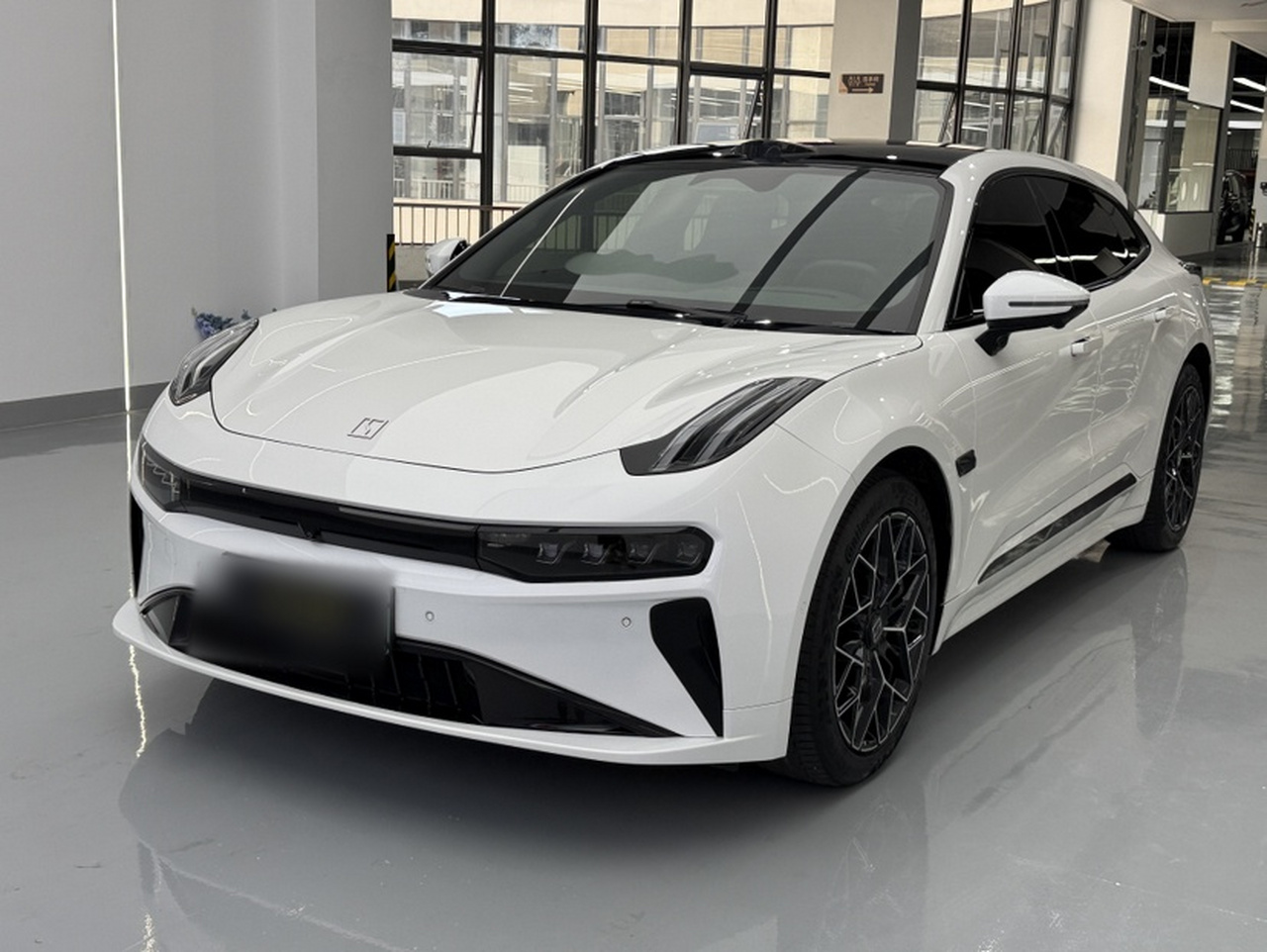001 2025 ME 100kWh AWD