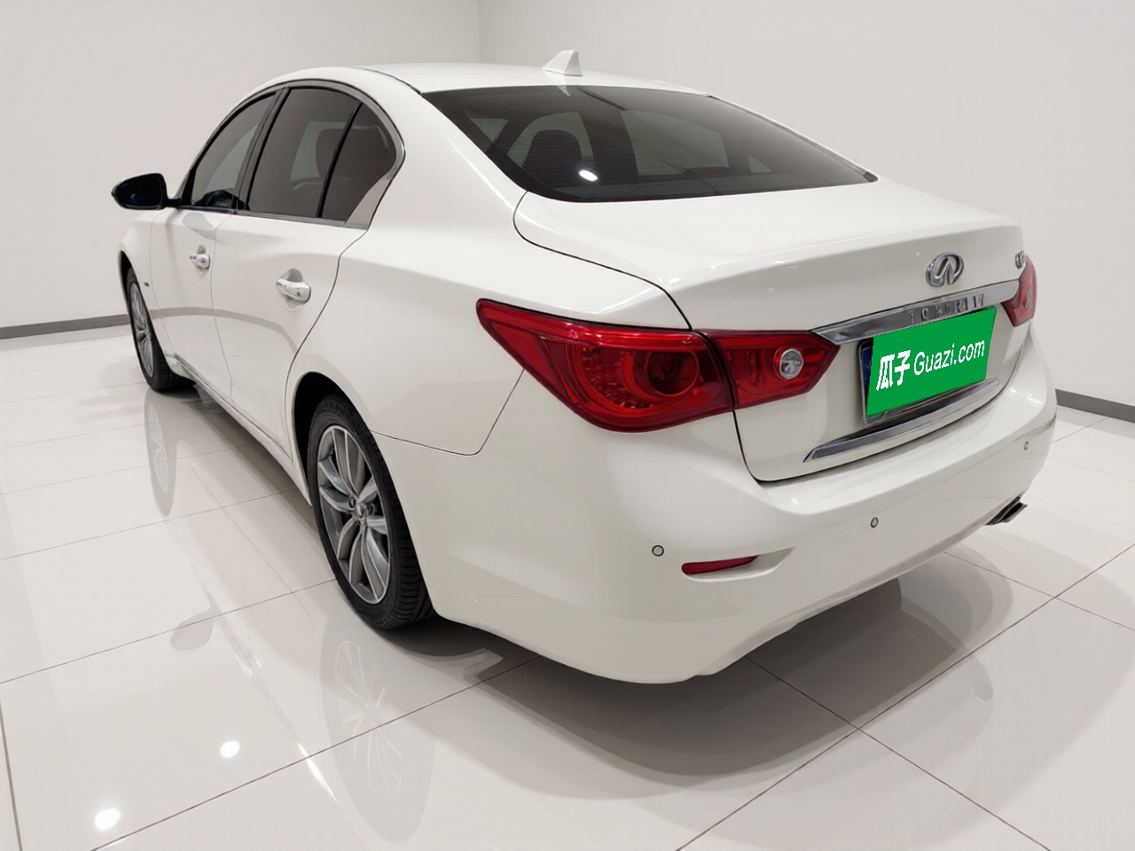 Q50 2014 2.0T Comfort photo 4