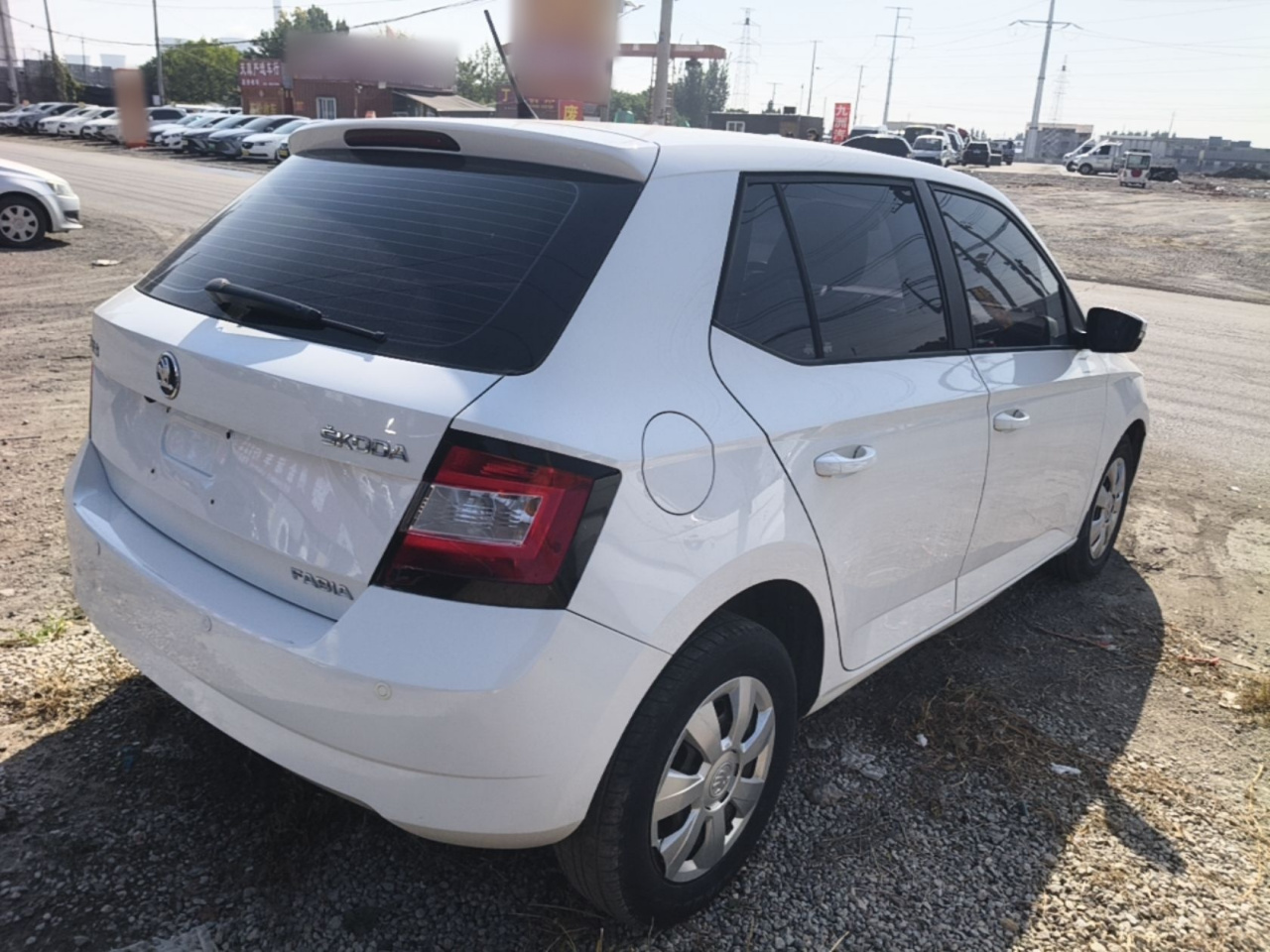 Fabia 2015 1.4L MT photo 4