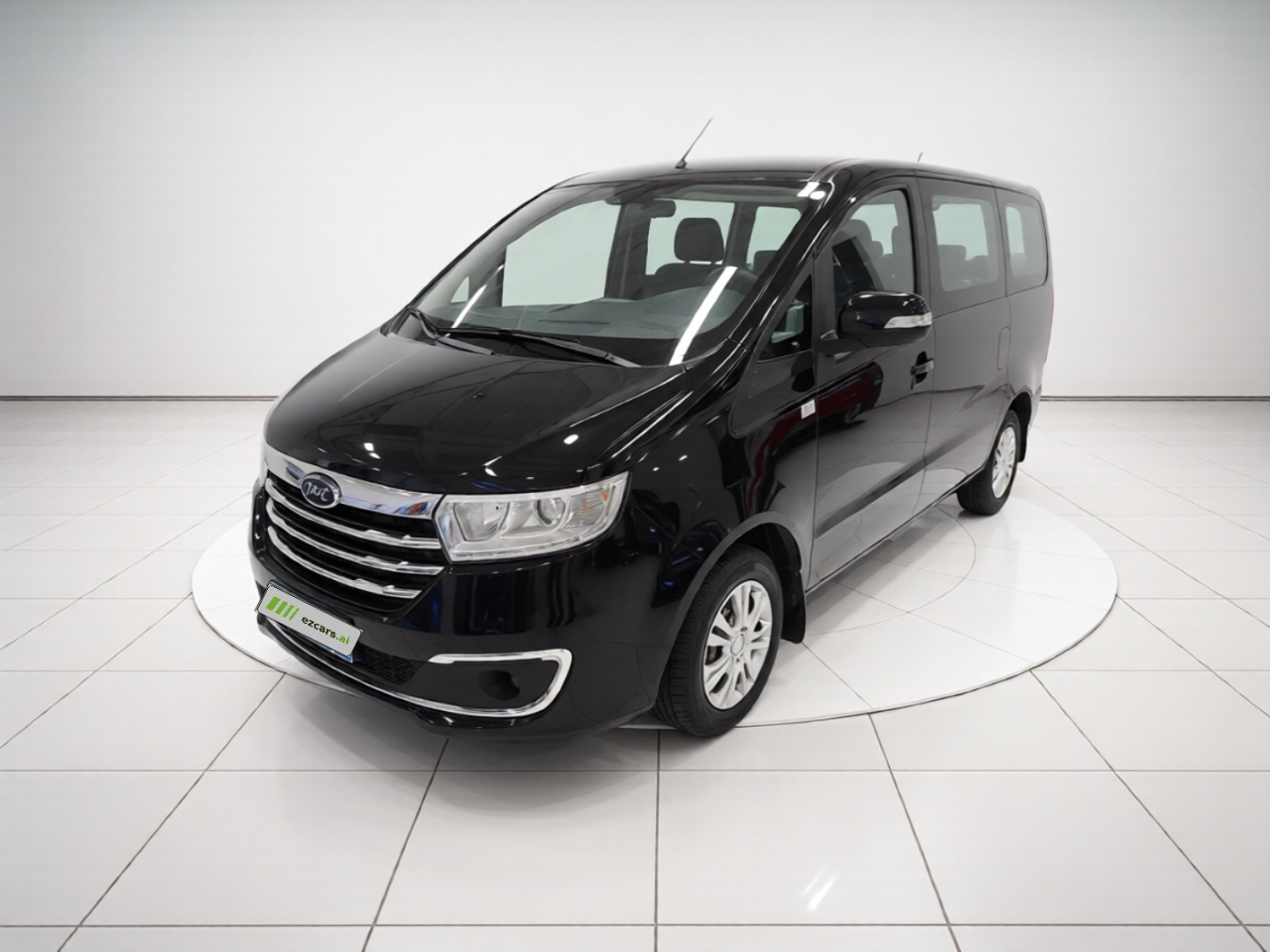 Refine M3 2025 1.8L MT Comfort 7/8-Seater