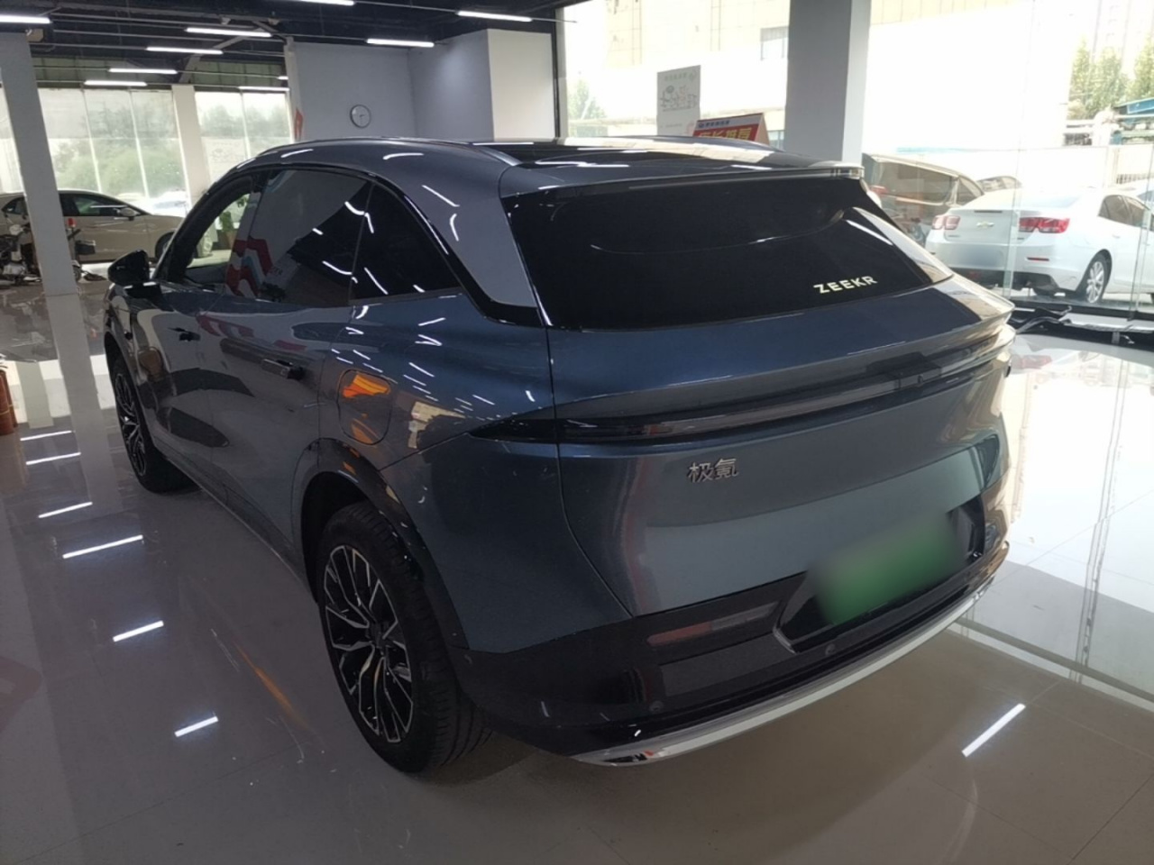 7X 2025 100kWh Long Range AWD ADAS photo 4