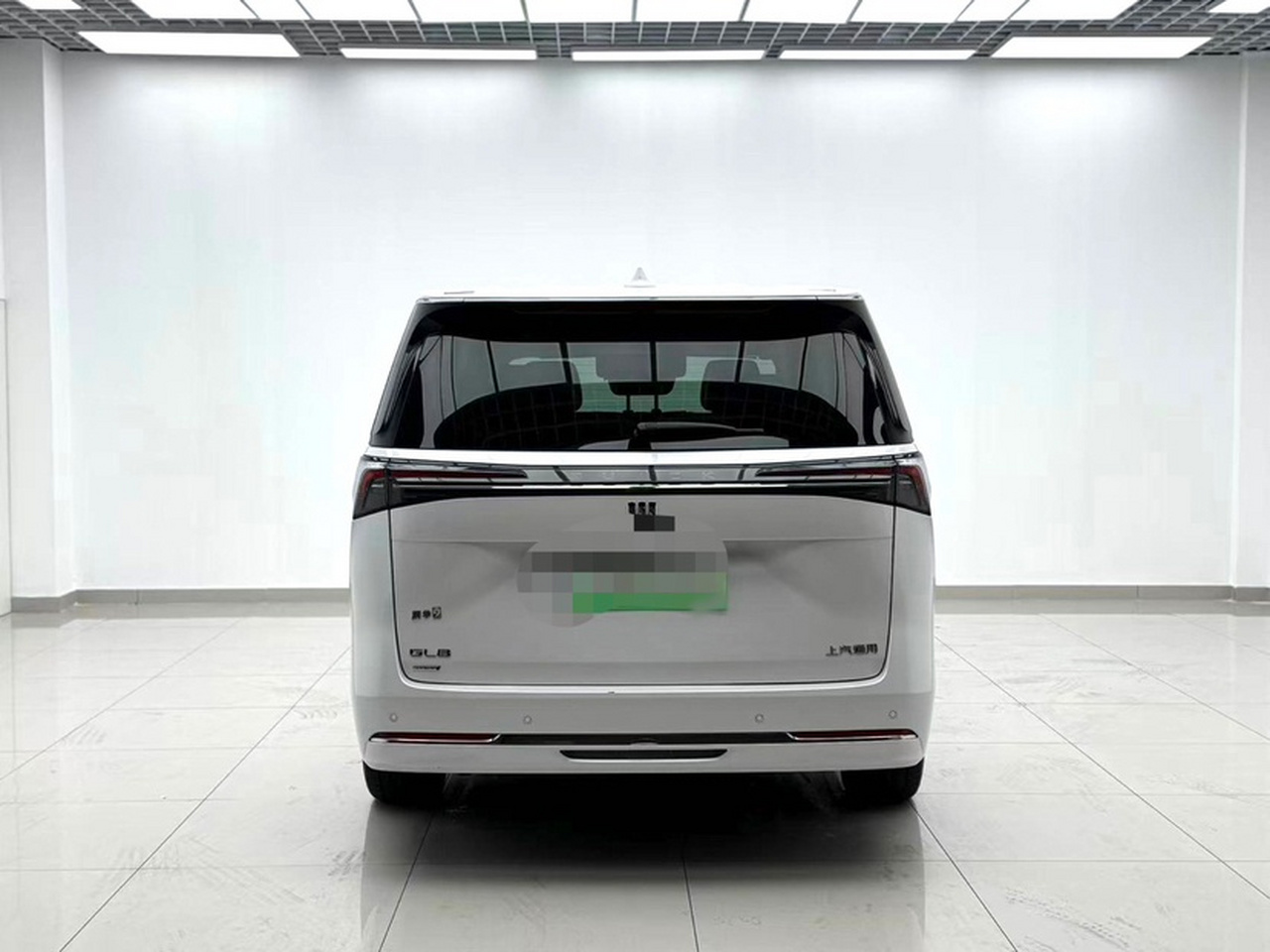 GL8 EV 2025 Exclusive photo 4