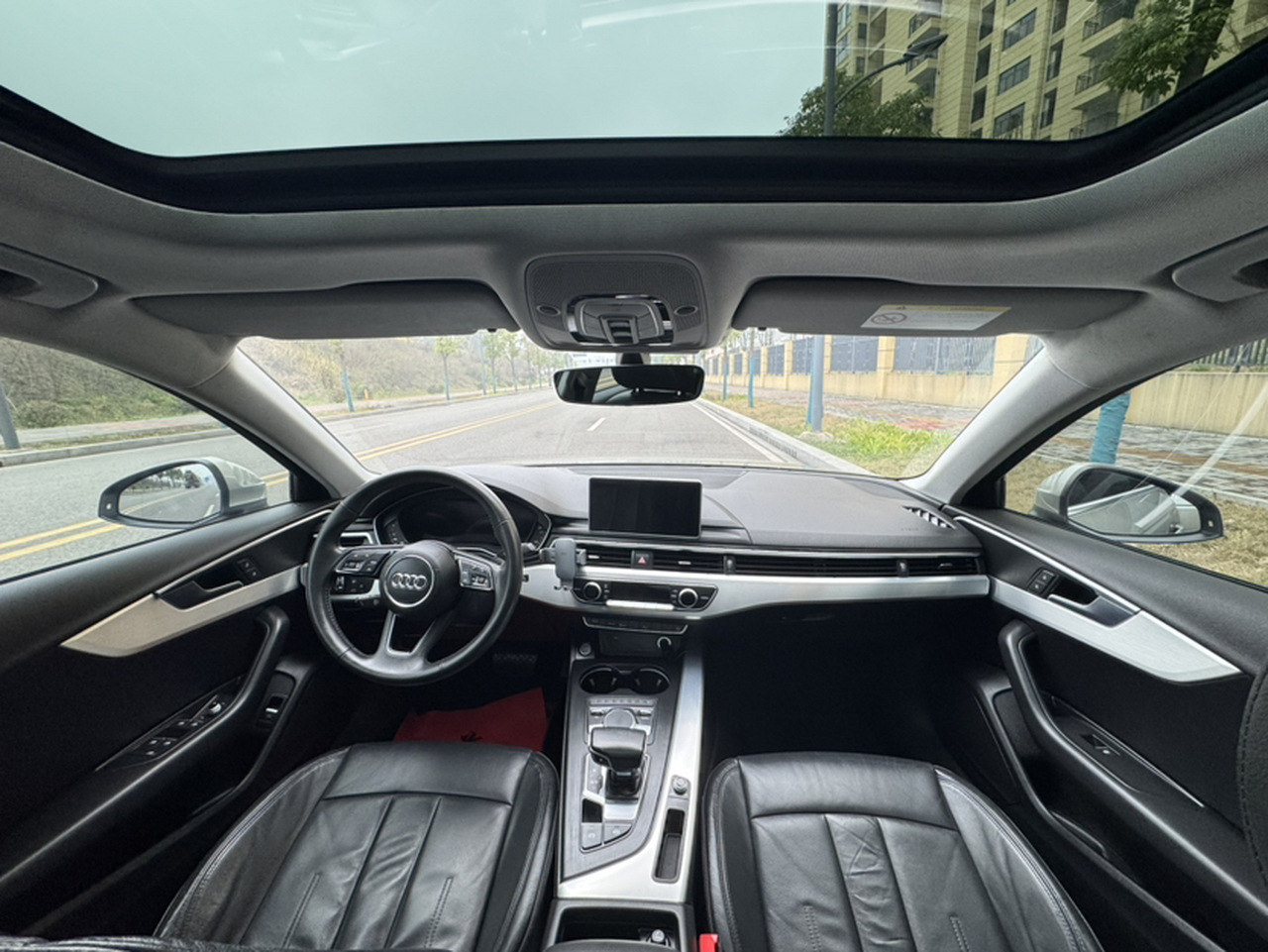 A4L 2018 30 Anniversary 40 TFSI Fashion photo 3