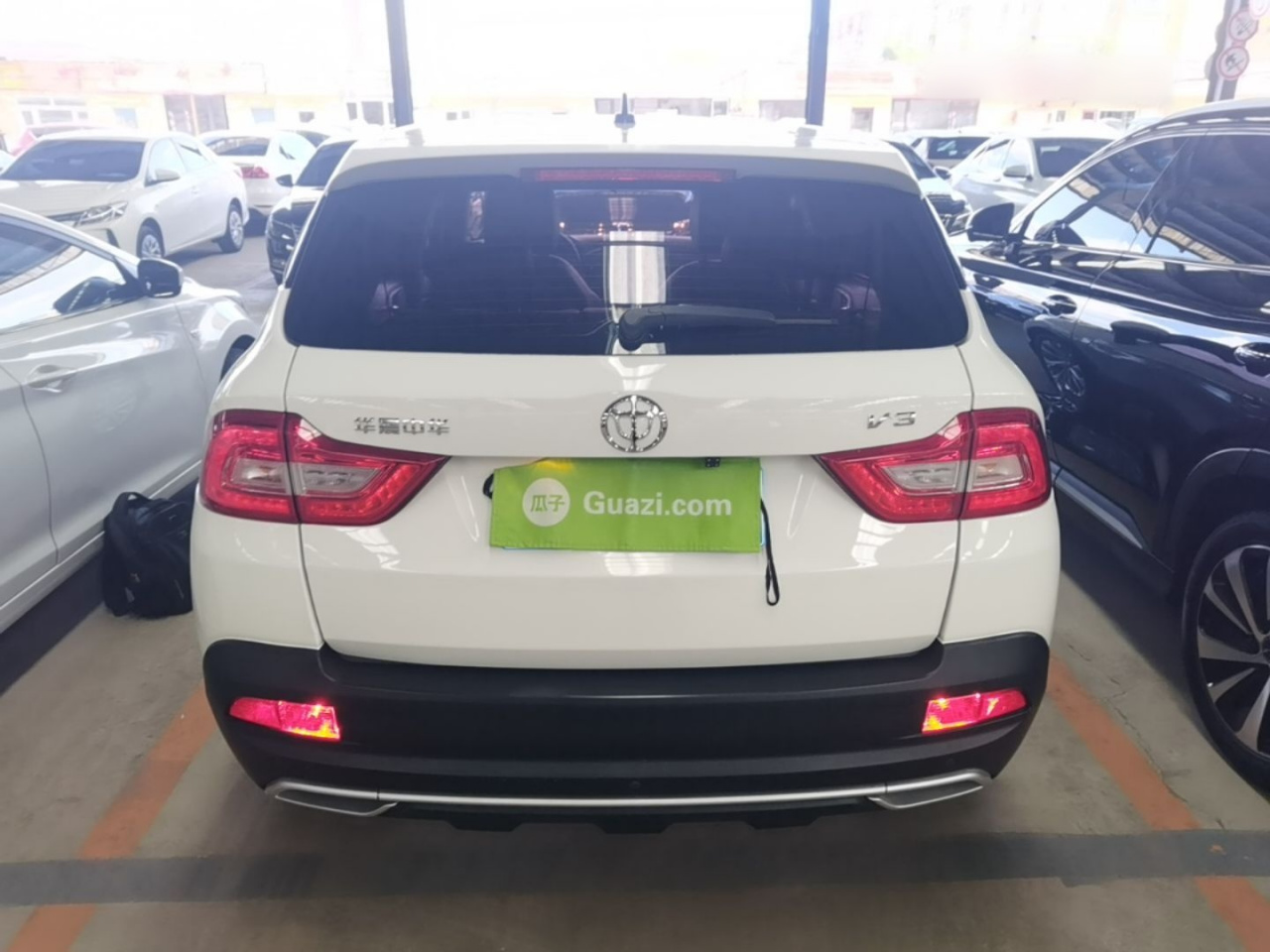 Zhonghua V3 2017 1.5L AT Comfort photo 5