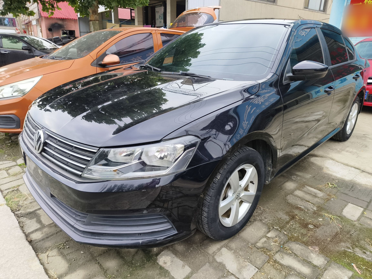 Lavida 2015 1.6L MT