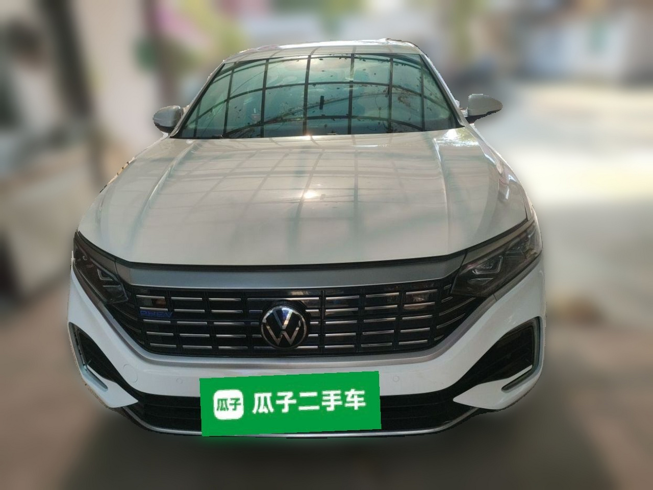 Passat EV 2022 430PHEV Hybrid Luxury photo 2