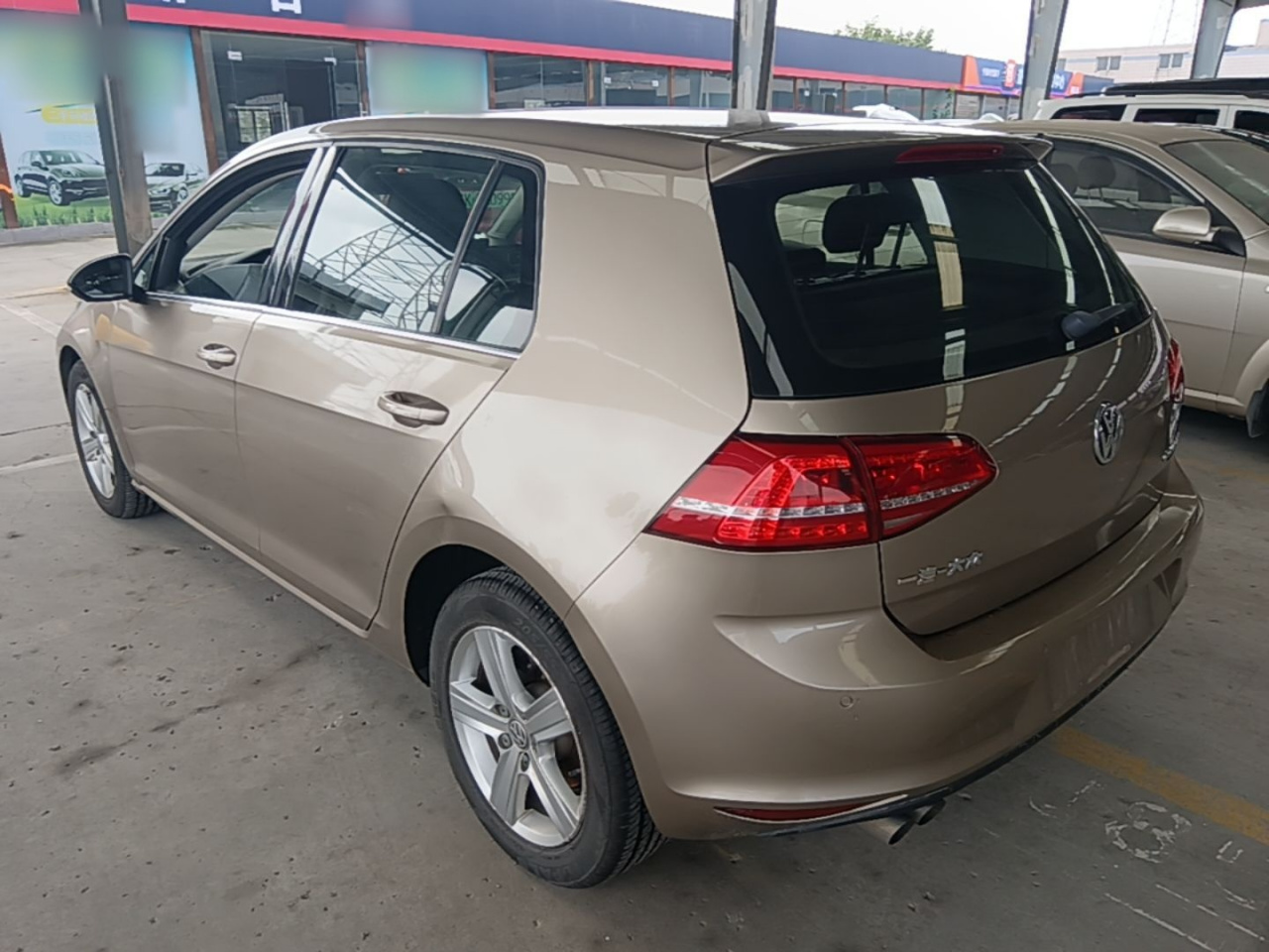 Golf 2015 1.4TSI AT Luxury photo 4