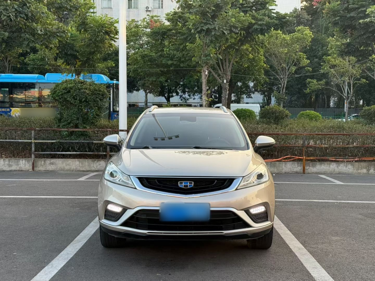 Emgrand GS 2018 1.8L AT photo 2