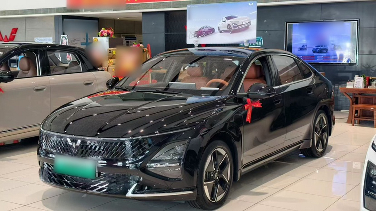 Wuling 2025 150km Smart Pilot