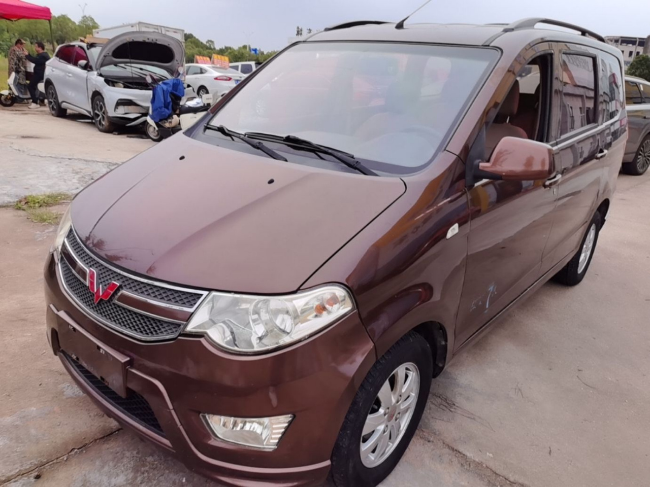 Wuling Hongguang 2014 1.5L S Standard